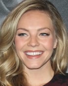 Eloise Mumford as Shannon Witmer